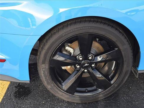 Used 2022 Ford Mustang Coupe w/ Equipment Group 101A image 37