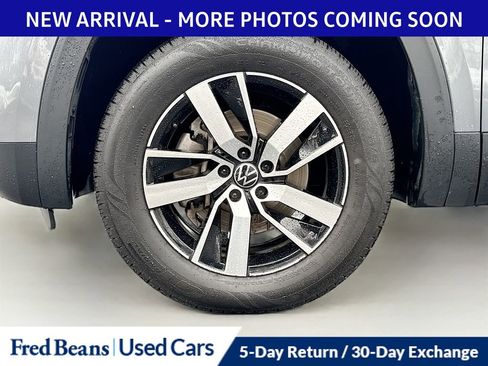 Used 2021 Volkswagen Atlas SE image 11