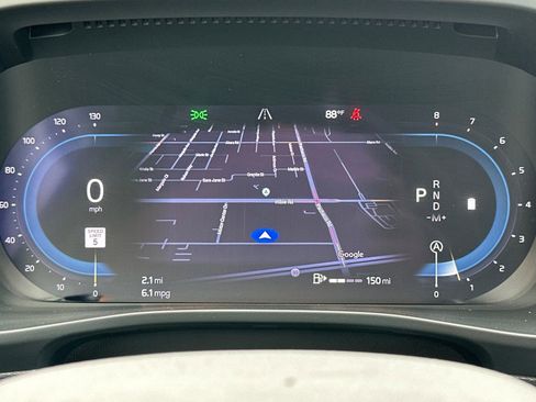 Used 2024 Volvo XC40 B5 Core image 25