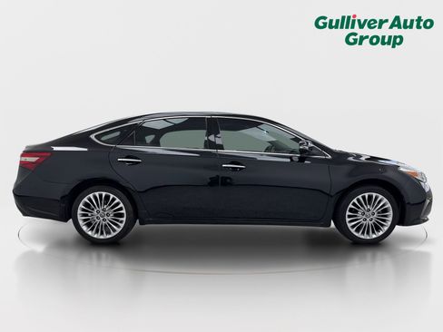 Used 2016 Toyota Avalon Limited FWD image 10