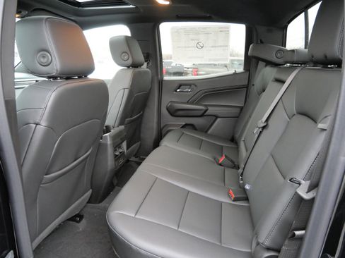 New 2026 GMC Canyon Elevation w/ Convenience Package image 4