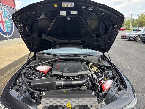 New 2025 Alfa Romeo Giulia Intensa w/ Driving Assist Package image 24