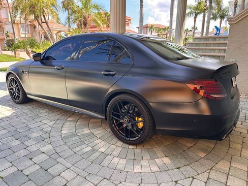 Used 2018 Mercedes-Benz E 63 AMG S image 29
