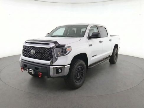 Used 2021 Toyota Tundra SR5 AWD/4WD image 9