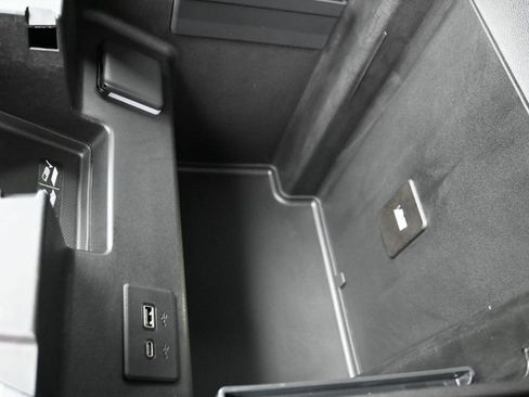 Certified 2024 Chevrolet Silverado 1500 RST image 21