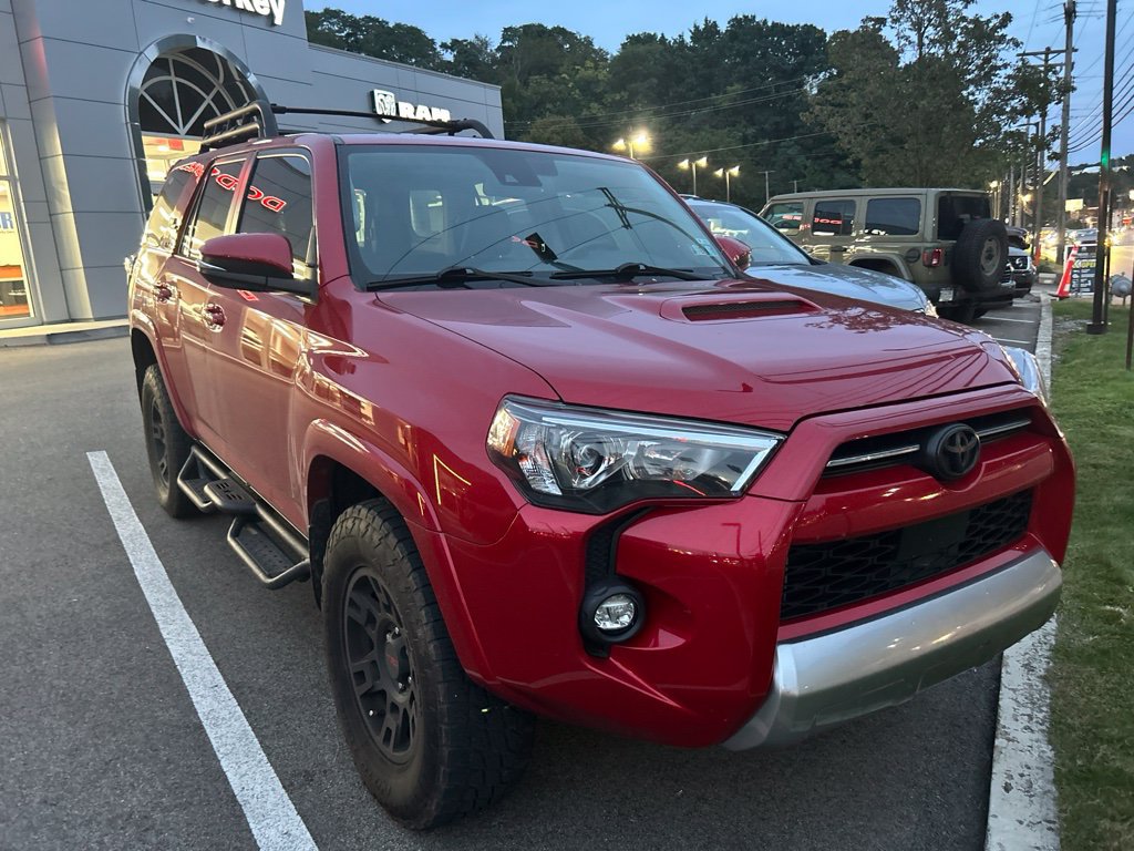 Used 2024 Toyota 4Runner TRD Off-Road Premium w/ Moonroof Package AWD/4WD image 1