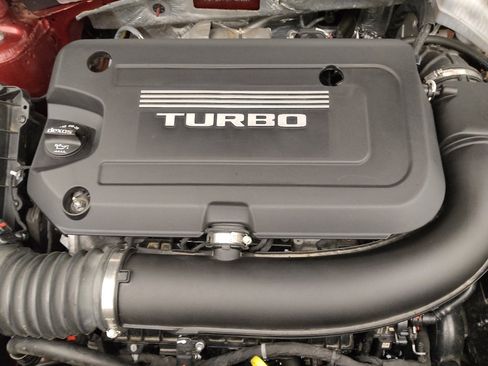 Used 2019 Cadillac XT4 Premium Luxury image 30