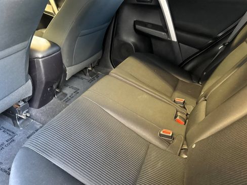 Certified 2017 Toyota RAV4 LE w/ Carpet Mat Package FWD image 16
