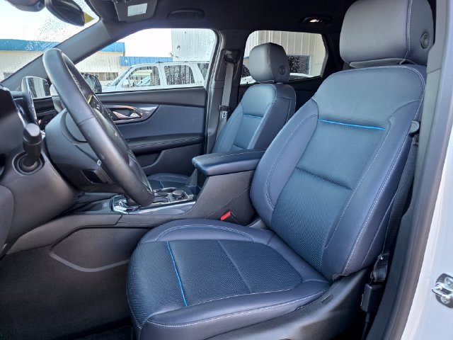 Used 2024 Chevrolet Blazer RS FWD image 13