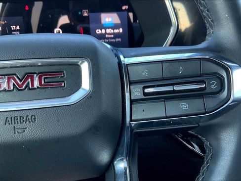 Used 2024 GMC Canyon Elevation w/ Elevation Premium Package AWD/4WD image 25