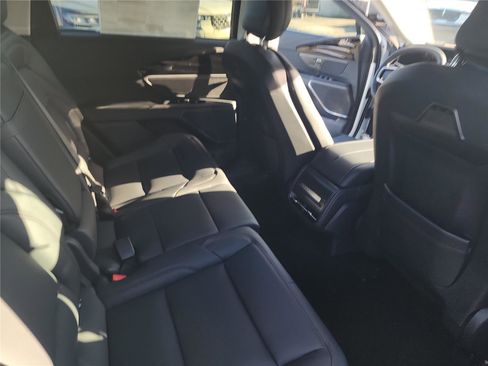 New 2026 Lincoln Nautilus Premier image 20