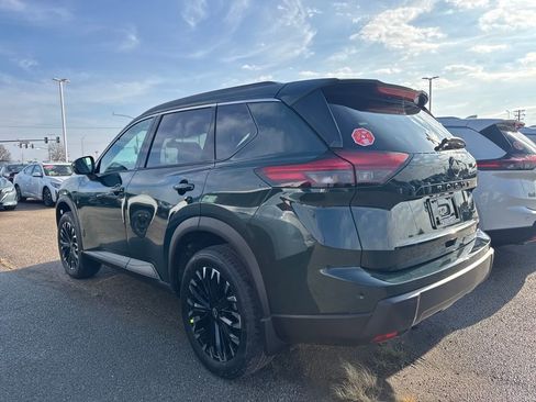 New 2026 Nissan Rogue SV image 4