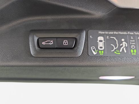 New 2026 BMW X5 xDrive40i w/ Premium Package AWD/4WD image 13