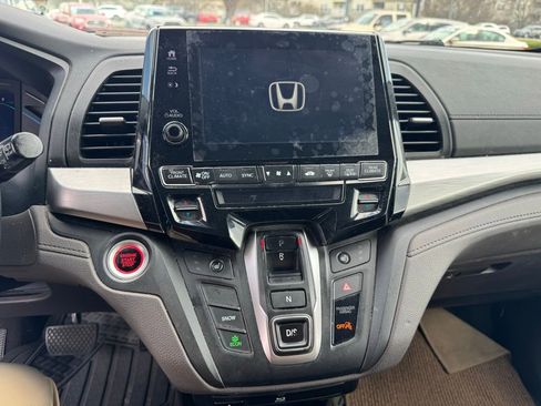 Used 2019 Honda Odyssey EX-L image 17