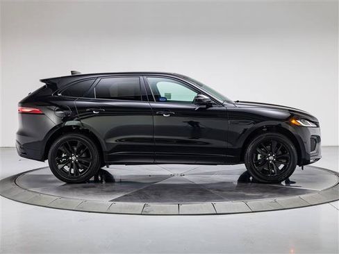 New 2025 Jaguar F-PACE R-Dynamic S AWD/4WD image 6