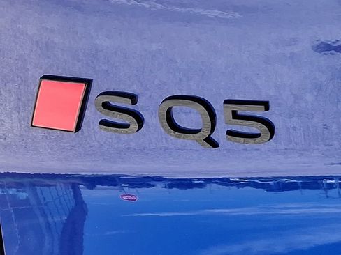 New 2026 Audi SQ5 Premium Plus AWD/4WD image 11