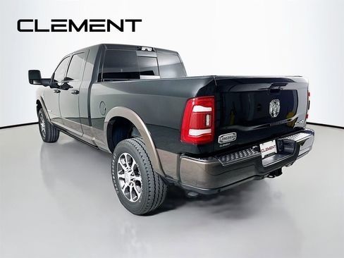 Used 2024 RAM 2500 Limited w/ Safety Group image 10