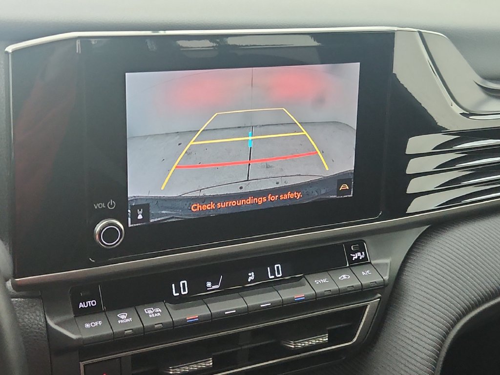Used 2026 Toyota Camry SE FWD image 27