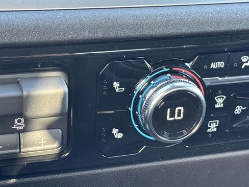 Used 2026 GMC Sierra 2500 SLT image 26