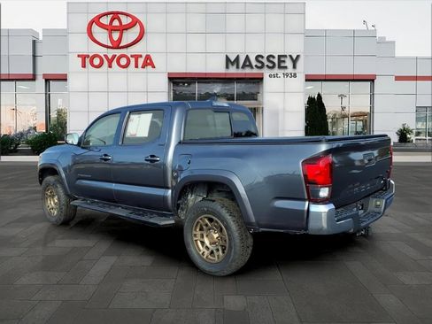 Used 2020 Toyota Tacoma SR5 image 5