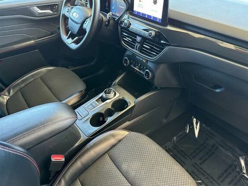Used 2024 Ford Escape ST-Line FWD image 16