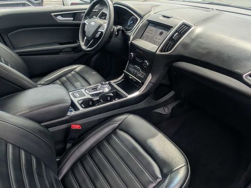 Used 2019 Ford Edge SEL w/ Equipment Group 201A AWD/4WD image 27