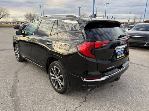 Used 2020 GMC Terrain Denali w/ Denali Premium Package image 6