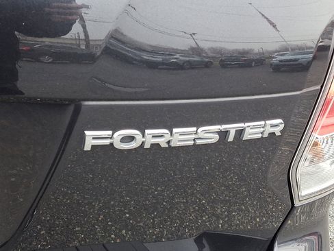 Used 2018 Subaru Forester 2.5i Limited image 31