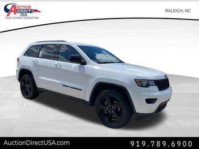Used 2019 Jeep Grand Cherokee Laredo