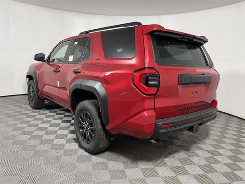 New 2026 Toyota 4Runner SR5 AWD/4WD image 5