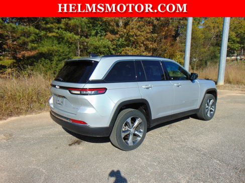 Certified 2024 Jeep Grand Cherokee Limited image 13