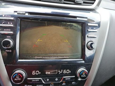 Used 2020 Nissan Murano SV image 24