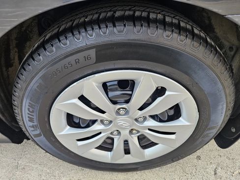 Used 2012 Hyundai Sonata GLS image 20