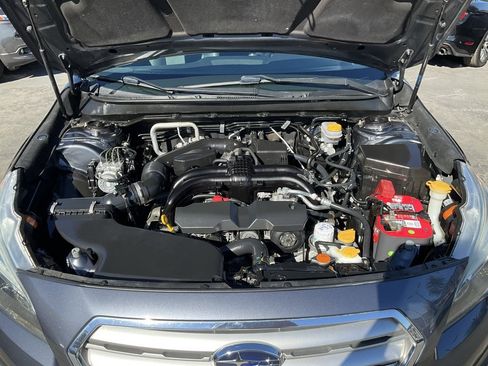 Used 2017 Subaru Outback 2.5i Limited image 11
