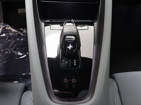 Used 2023 Polestar Polestar 2 w/ Pilot Pack image 12