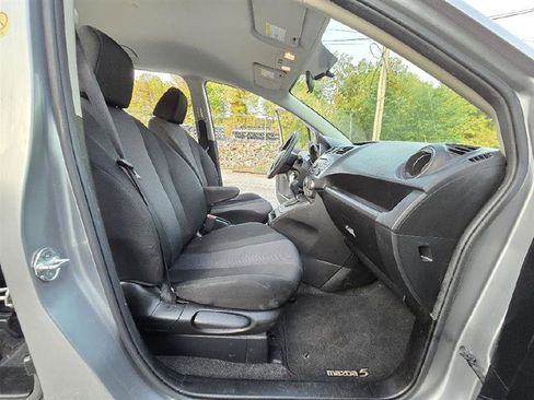 Used 2014 MAZDA MAZDA5 Sport FWD image 22