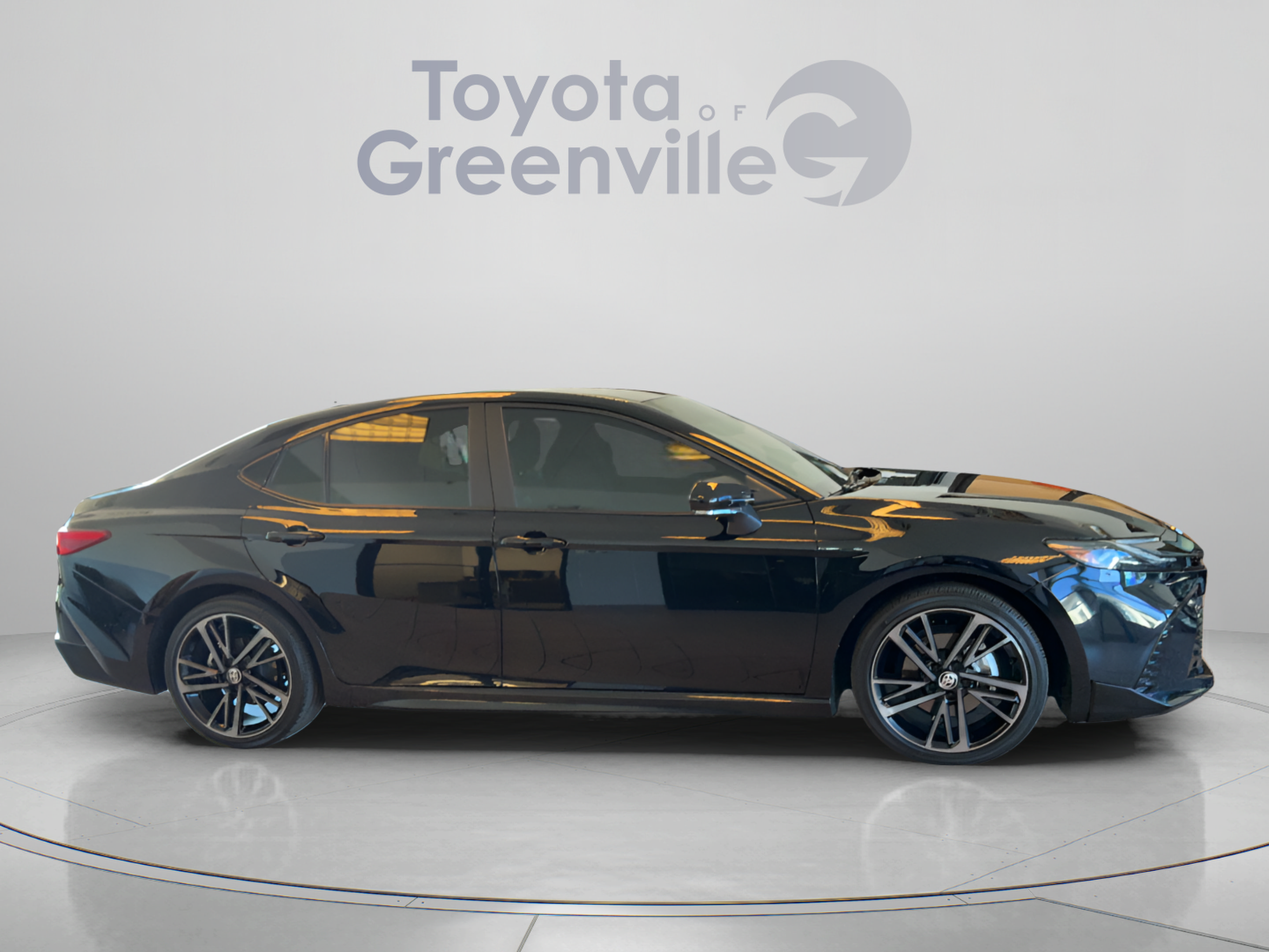 Used 2026 Toyota Camry XSE FWD image 7