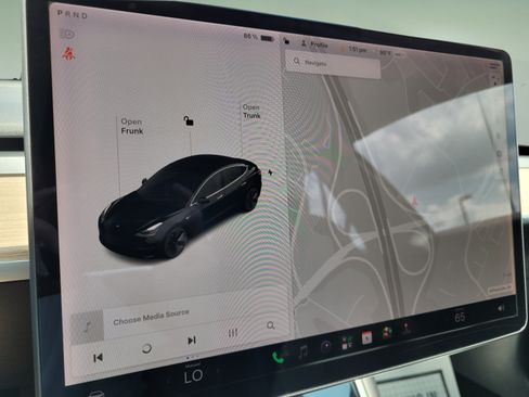 Used 2020 Tesla Model 3 Long Range AWD/4WD image 19
