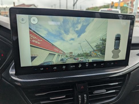 Used 2023 Ford Escape ST-Line w/ Tech Pack #1 FWD image 23