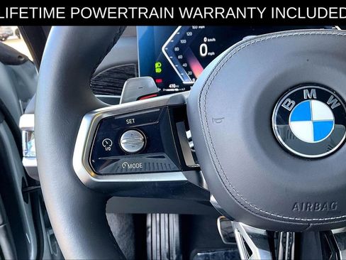 Used 2025 BMW 740i xDrive image 24