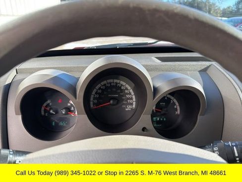 Used 2007 Dodge Nitro SE image 15