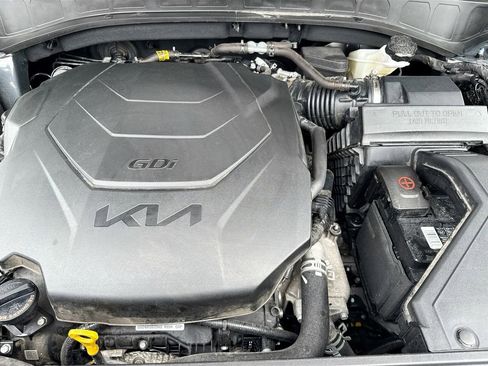 Used 2025 Kia Telluride S image 33