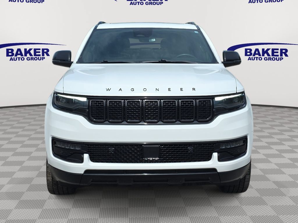 Used 2024 Jeep Wagoneer Series II AWD/4WD image 2