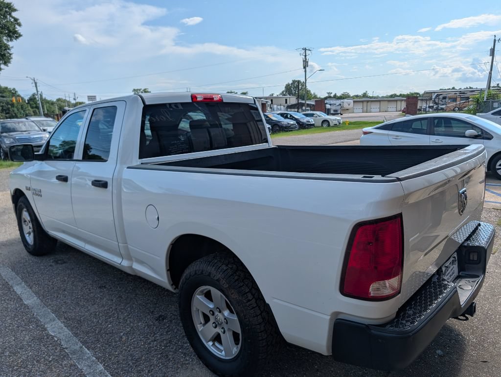 Used 2017 RAM 1500 Tradesman RWD image 4