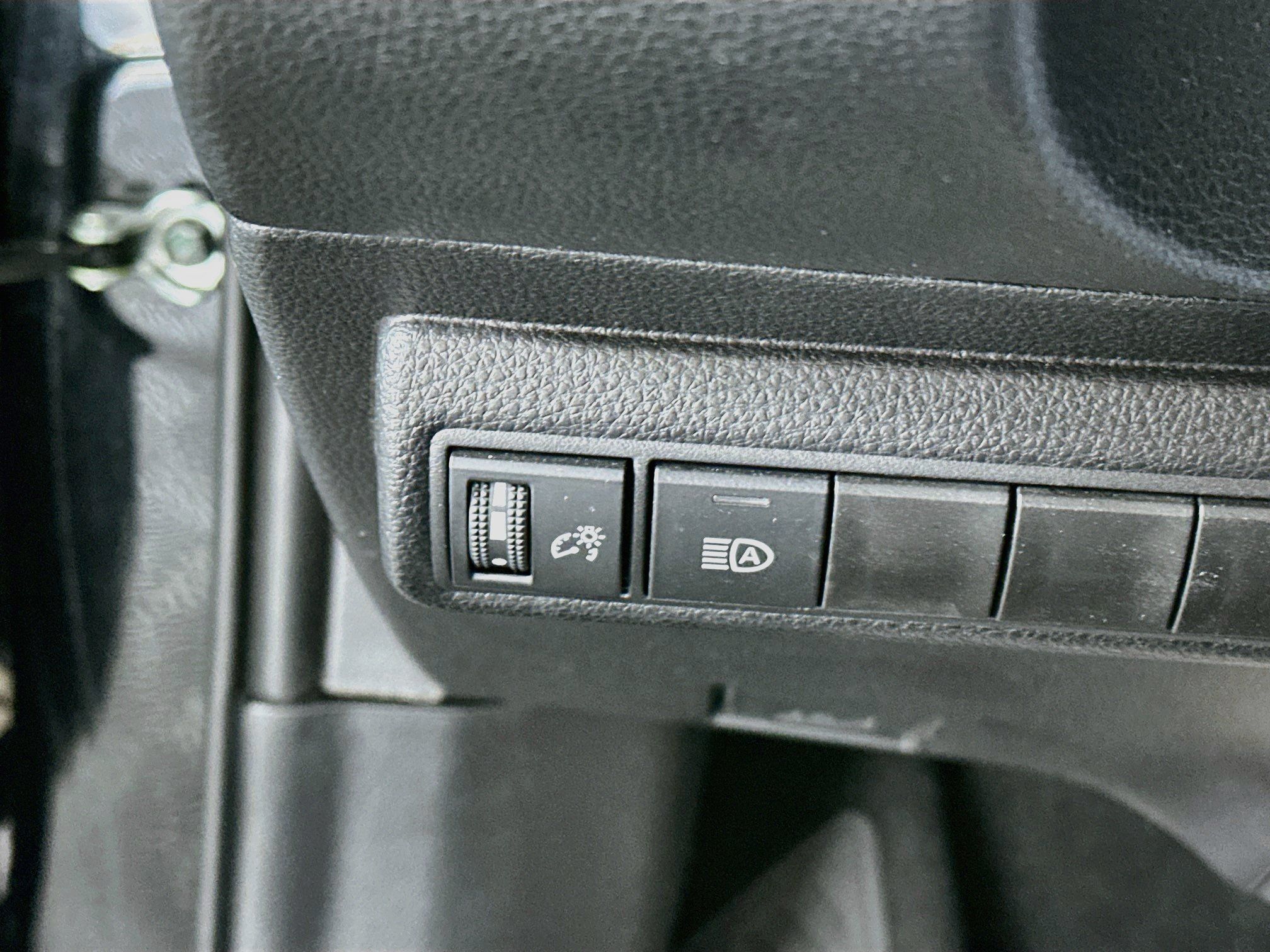 Used 2026 Toyota Corolla LE FWD image 17