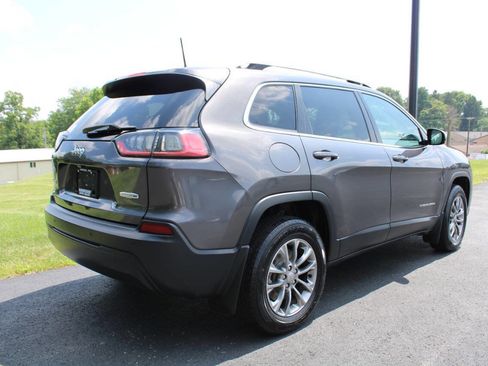 Used 2020 Jeep Cherokee Latitude Plus w/ Cold Weather Group image 3