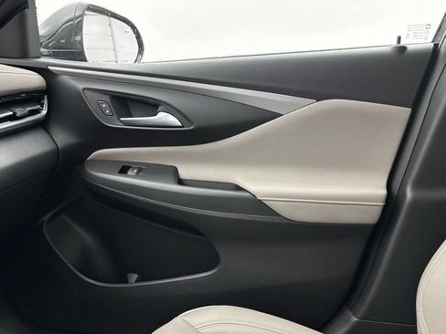 New 2026 Buick Envista Avenir image 25