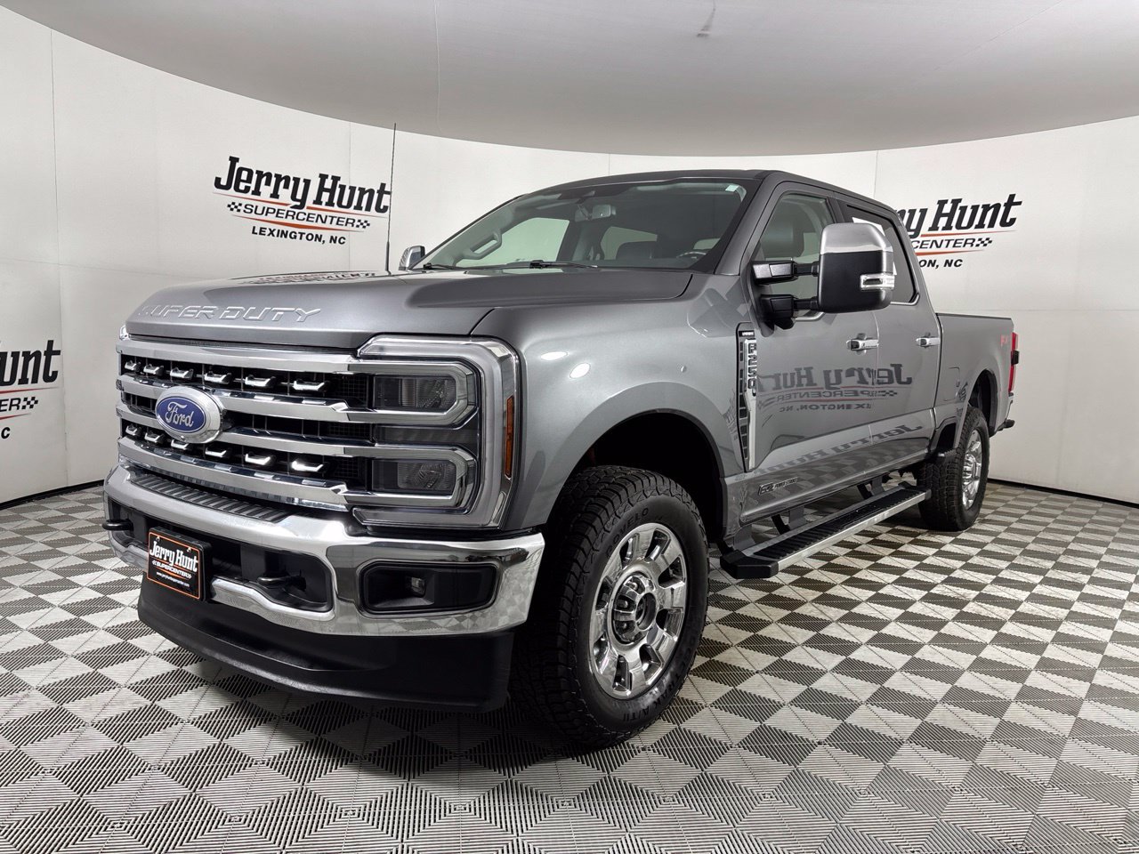 Used 2025 Ford F250 Lariat w/ Chrome Package AWD/4WD image 1