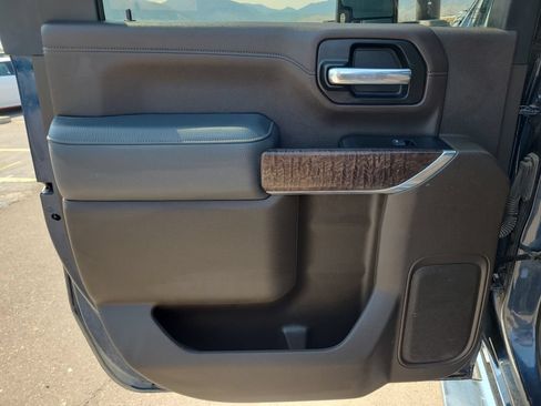 Used 2021 GMC Sierra 3500 Denali AWD/4WD image 32