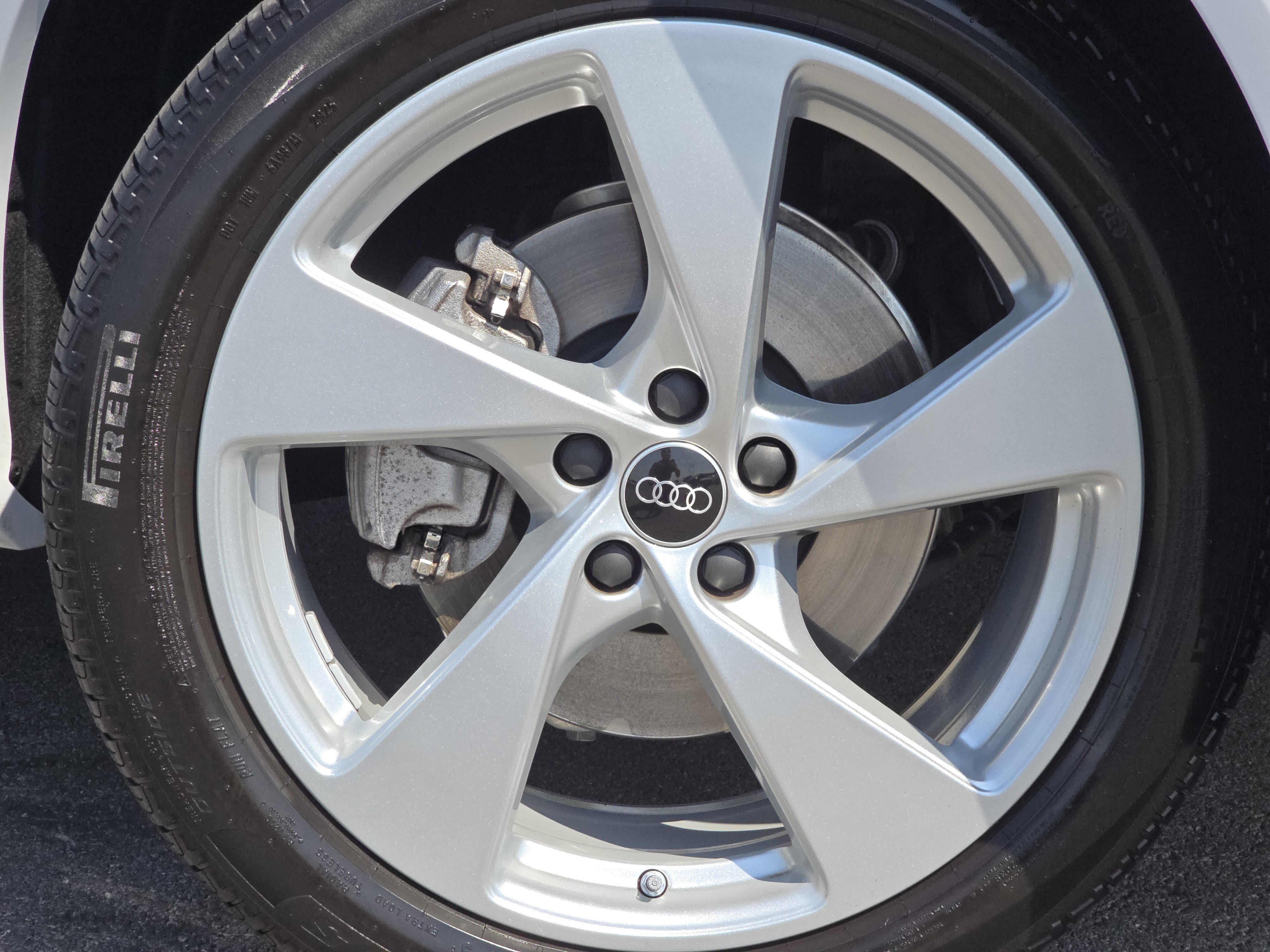 Certified 2025 Audi Q5 Premium Plus w/ Premium Plus AWD/4WD image 16